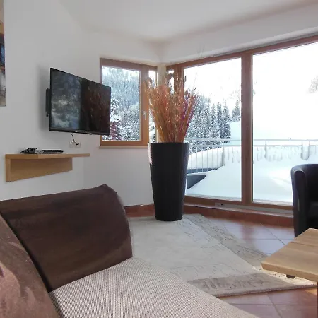 & Apartment *